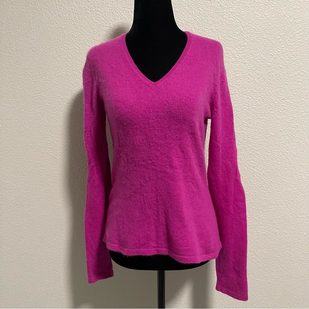 Ann Taylor | Pink Cashmere V-Neck Sweater